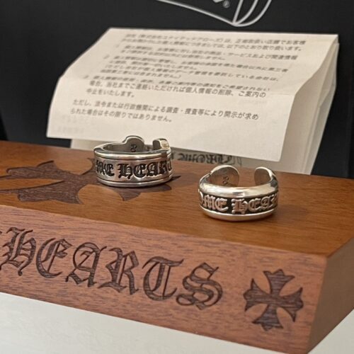 Chrome hearts scroll label small