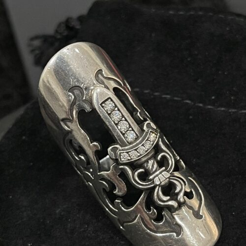 Chrome hearts Cannoli dagger / pave diamond ring
