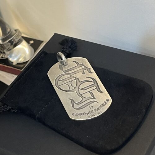 Chrome hearts Foti Miss Lerlene dog tag