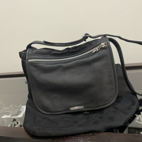 Chrome hearts messenger bag (3 daggers & 3 gunslinger)