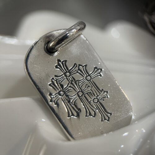 CHROME HEARTS CEMETERY SMALL DOG TAG