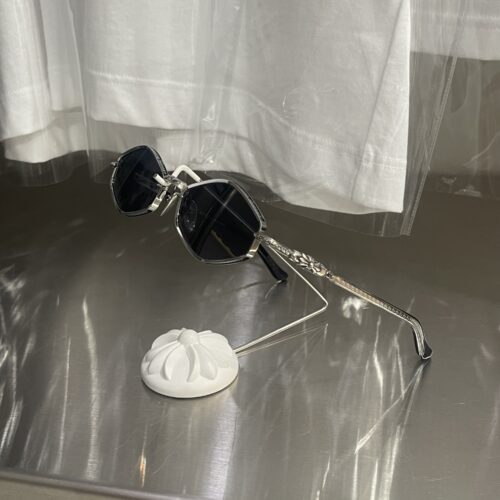 CHROME HEARTS NIP SLIP SUNGLASSES